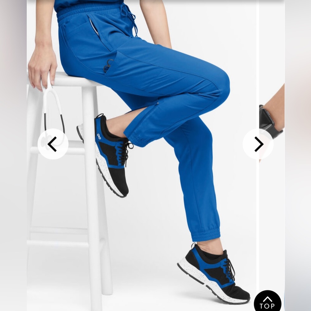 Easy Stretch By Butter-Soft Scrub Set - image 4